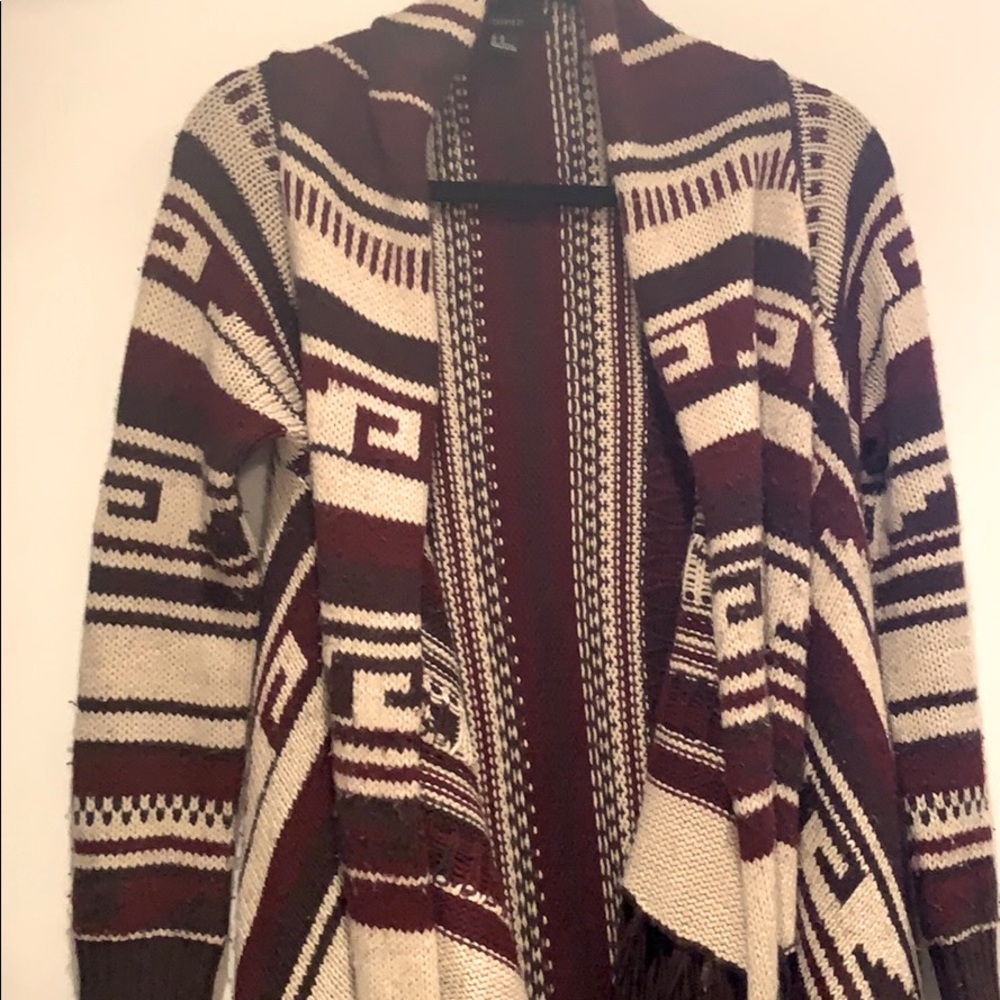 PATTERN CARDIGAN